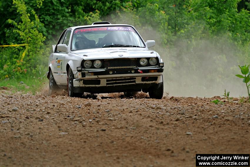 Elena Huizar / Julienne Ciacico BMW 325i on SS1, Camp 3 North.