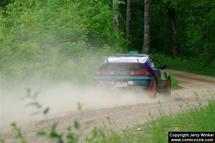 Maegan Burkart / Joanna Seaman Honda CRX Si on SS1, Camp 3 North.