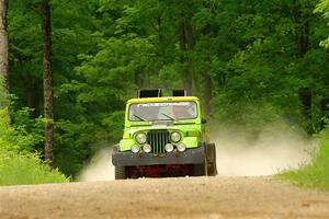 Mike Purzycki / Matt Wernette Jeep Scrambler on SS2, Skunk Creek.