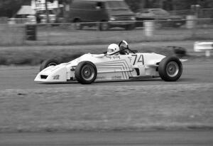 Mike Kizer's Lola T-640/44B Formula Ford