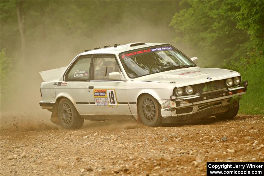 Elena Huizar / Julienne Ciacico BMW 325i on SS2, Skunk Creek.
