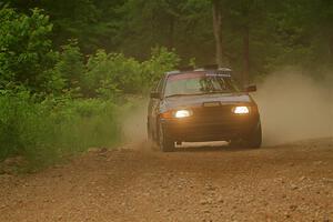 Joe Boburka / Elizabeth Unglenieks-Ploeg Ford Escort on SS2, Skunk Creek.