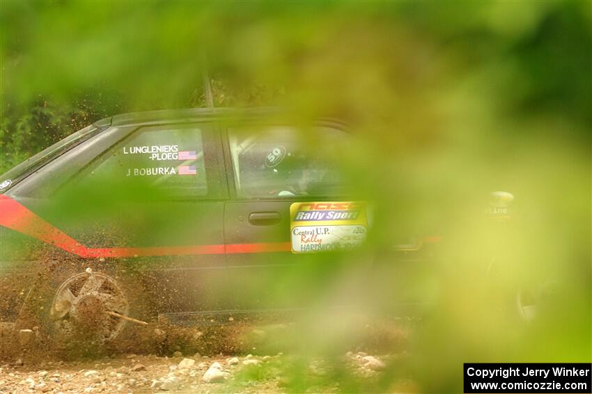 Joe Boburka / Elizabeth Unglenieks-Ploeg Ford Escort on SS2, Skunk Creek.