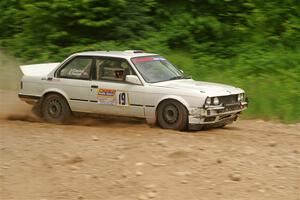 Elena Huizar / Julienne Ciacico BMW 325i on SS3, Woodtick Hollow.