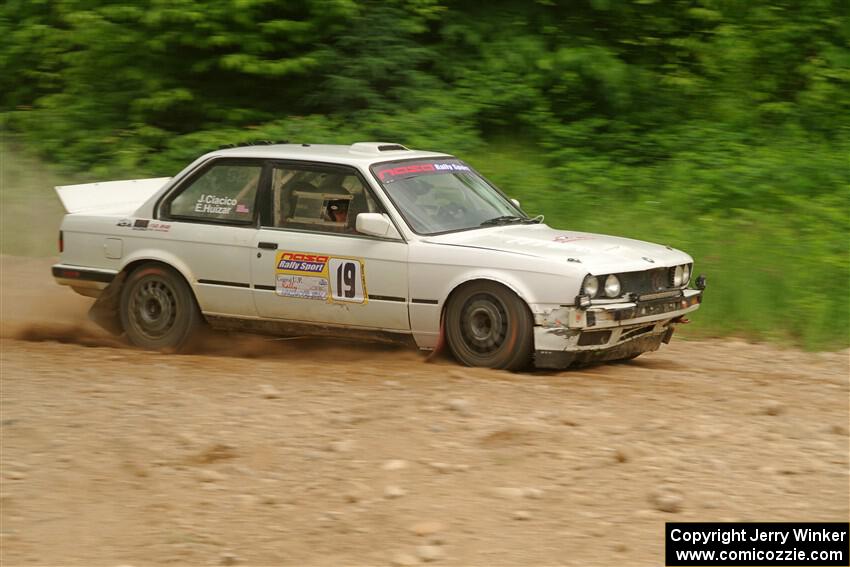 Elena Huizar / Julienne Ciacico BMW 325i on SS3, Woodtick Hollow.