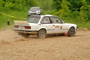 Elena Huizar / Julienne Ciacico BMW 325i on SS3, Woodtick Hollow.