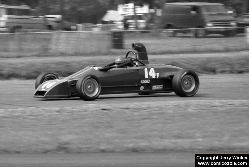 Dwight Woodbridge's Lola T-640 Formula Ford