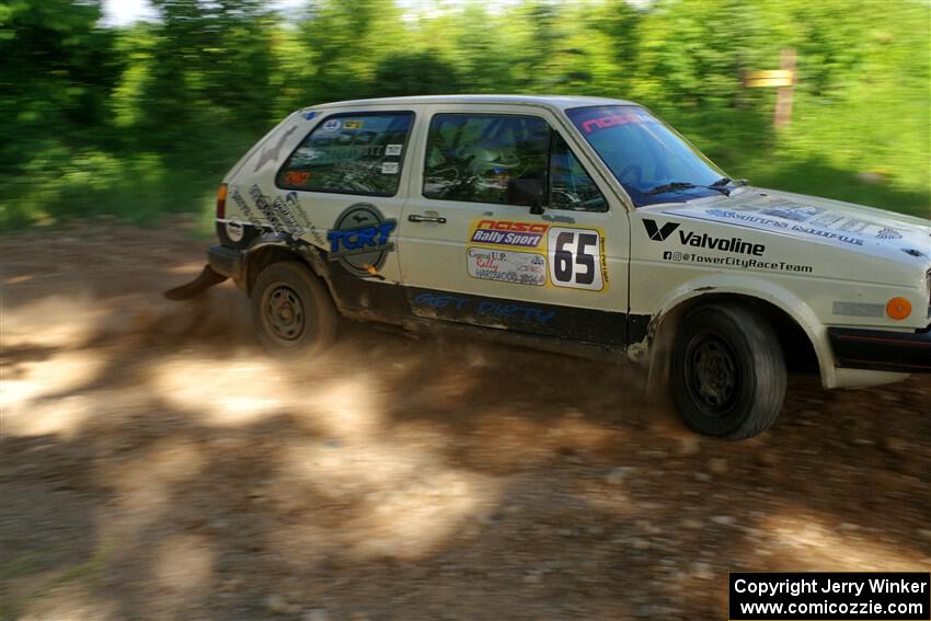 Heath Shively / Shanti Witt VW Golf on SS5, Chainsaw Junksin.