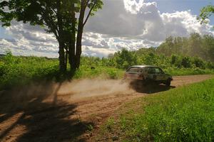 Heath Shively / Shanti Witt VW Golf on SS5, Chainsaw Junksin.