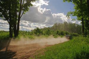 Heath Shively / Shanti Witt VW Golf on SS5, Chainsaw Junksin.
