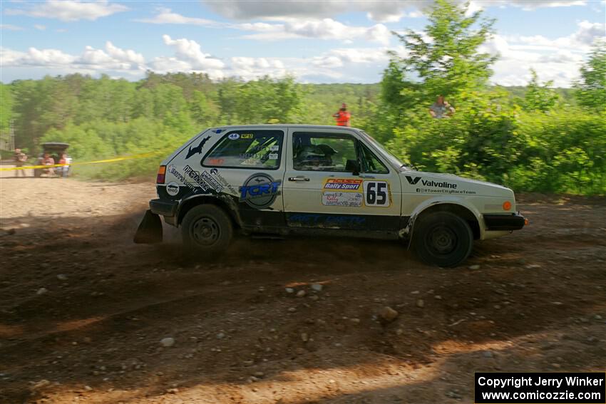 Heath Shively / Shanti Witt VW Golf on SS5, Chainsaw Junksin.