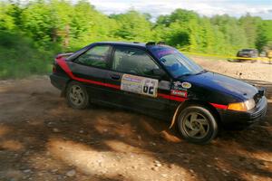 Joe Boburka / Elizabeth Unglenieks-Ploeg Ford Escort on SS5, Chainsaw Junksin.
