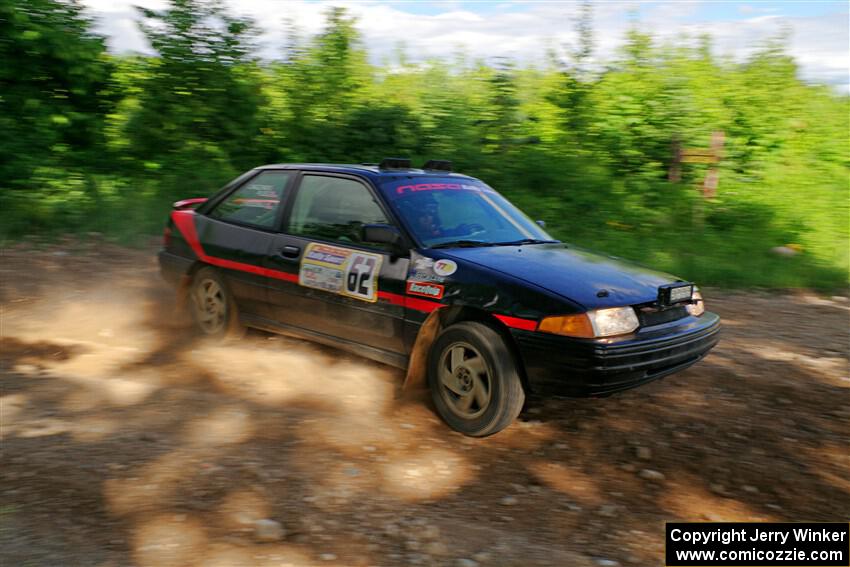 Joe Boburka / Elizabeth Unglenieks-Ploeg Ford Escort on SS5, Chainsaw Junksin.
