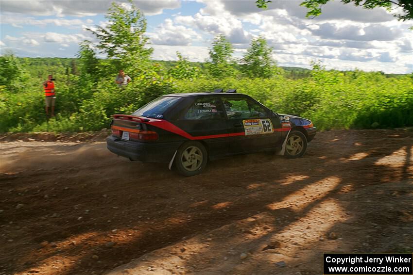 Joe Boburka / Elizabeth Unglenieks-Ploeg Ford Escort on SS5, Chainsaw Junksin.