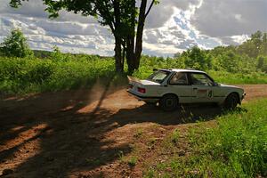 Elena Huizar / Julienne Ciacico BMW 325i on SS5, Chainsaw Junksin.