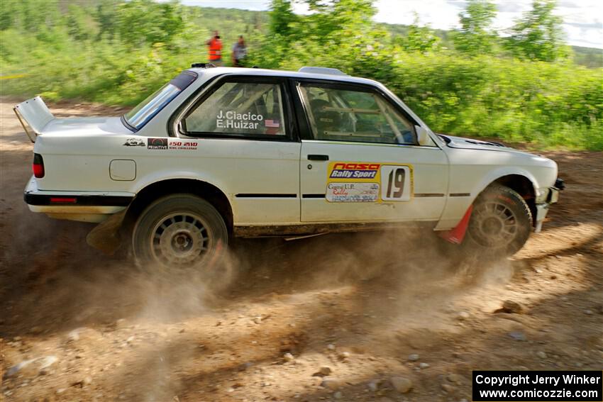 Elena Huizar / Julienne Ciacico BMW 325i on SS5, Chainsaw Junksin.