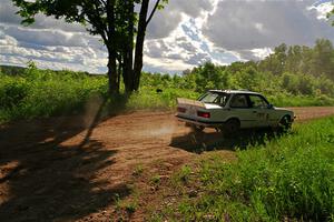 Elena Huizar / Julienne Ciacico BMW 325i on SS5, Chainsaw Junksin.