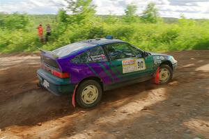 Maegan Burkart / Joanna Seaman Honda CRX Si on SS5, Chainsaw Junksin.
