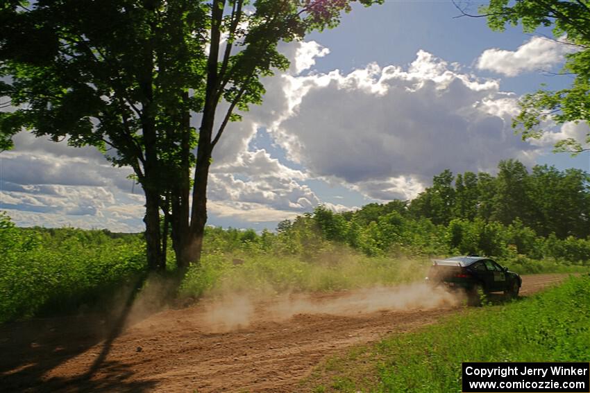 Maegan Burkart / Joanna Seaman Honda CRX Si on SS5, Chainsaw Junksin.