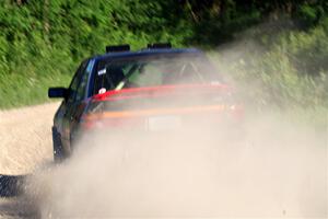 Joe Boburka / Elizabeth Unglenieks-Ploeg Ford Escort on SS6, Camp 3 South.