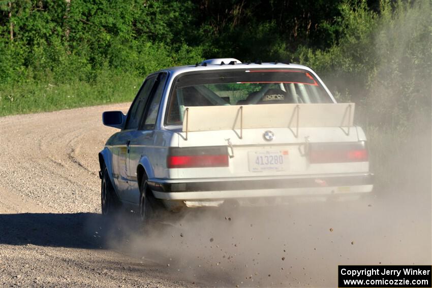 Elena Huizar / Julienne Ciacico BMW 325i on SS6, Camp 3 South.