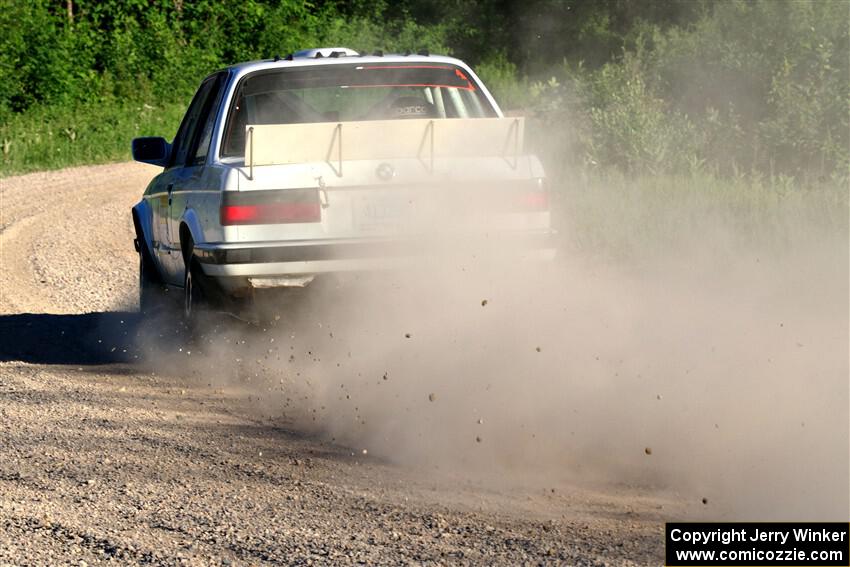 Elena Huizar / Julienne Ciacico BMW 325i on SS6, Camp 3 South.
