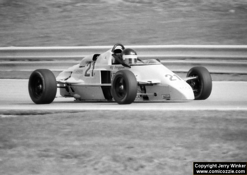 Ulf Berggren's Van Diemen RF84 Formula Ford