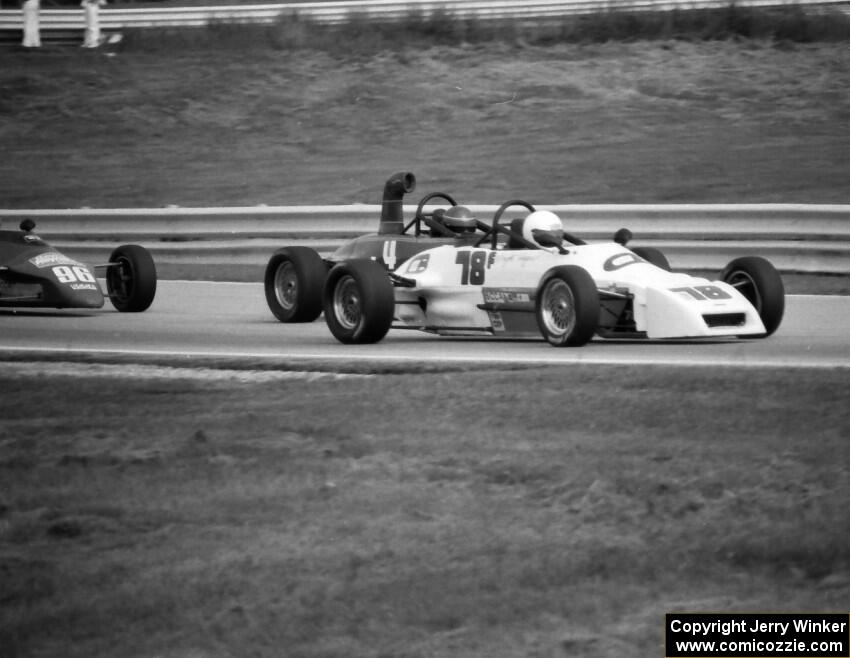 Formula Ford race: Wright Hugus, III's Lola T-644 ahead of Dwight Woodbridge's Lola T-640 and Gary Hackbarth's Reynard 84F