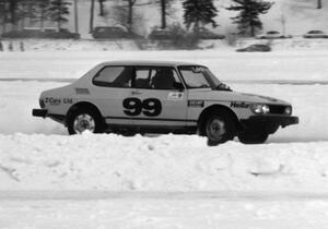 Peter Cunningham / Mike Bartels SAAB 99GLi