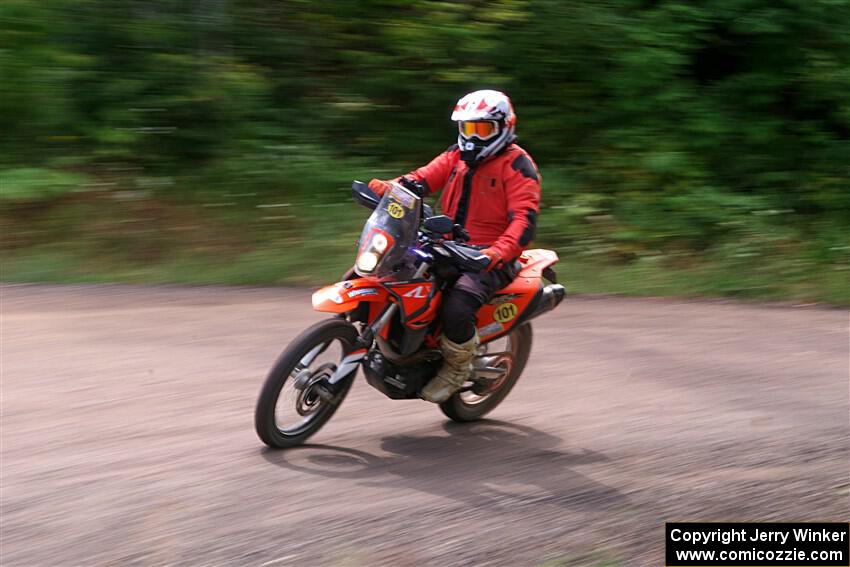 Rudi Bredenkamp's KTM 690 Enduro R on SS3, Norway Home.