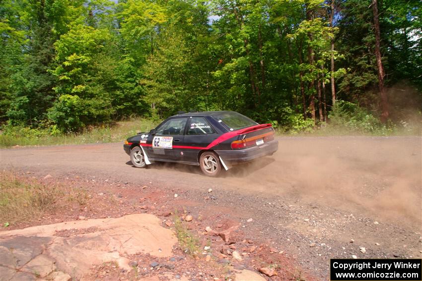 Joe Boburka / Elizabeth Unglenieks-Ploeg Ford Escort on SS3, Norway Home.