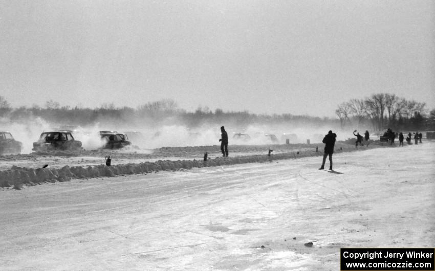 The green flag flies during -15 degree F ambient temperature!