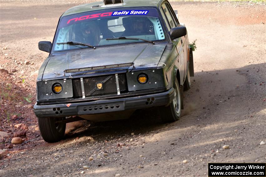 Adam Brock / Shanti Witt Volvo 244 on SS5, Norway South II.