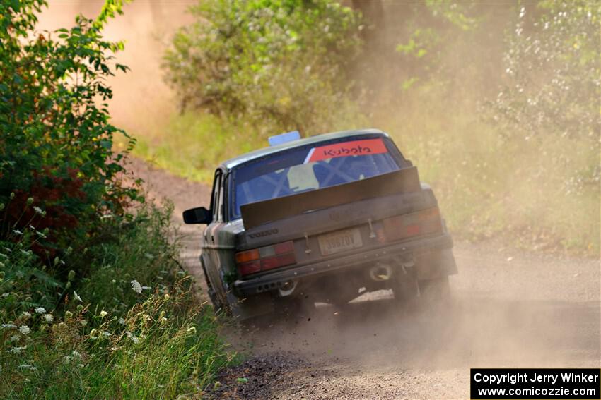 Adam Brock / Shanti Witt Volvo 244 on SS5, Norway South II.