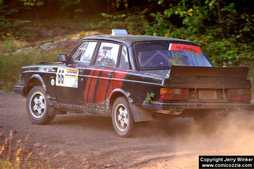 Adam Brock / Shanti Witt Volvo 244 on SS6, Norway North.