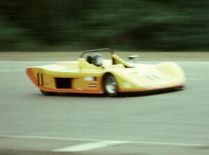Gene Kunde's Lola T-590 Sports 2000