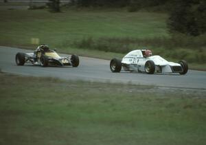 Tony Foster's Van Diemen RF83 and Steve Kelly's Tiga FFA78