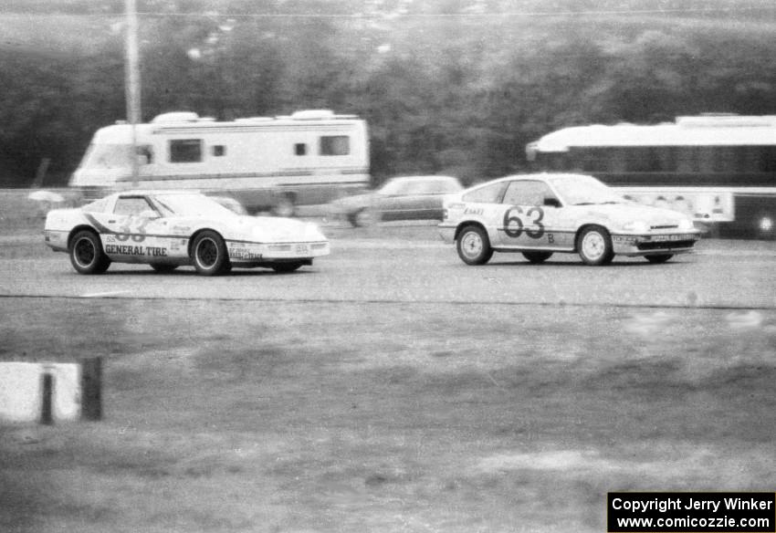 Lance Stewart / Mark Wolocatiuk Honda CRX and Bill Cooper / Mark Dismore Chevy Corvette