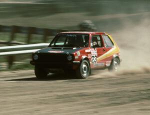 Jody Lift / Tony Turnlund in their VW GTI.