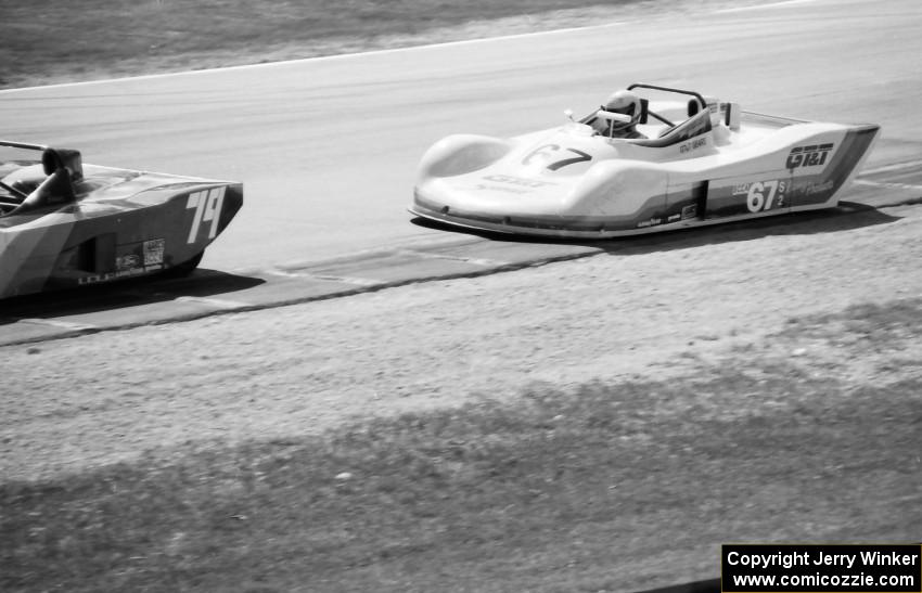 Rich Stocker's Lola T-86/90 ahead of Dave Weitzenhof's Shrike P-15