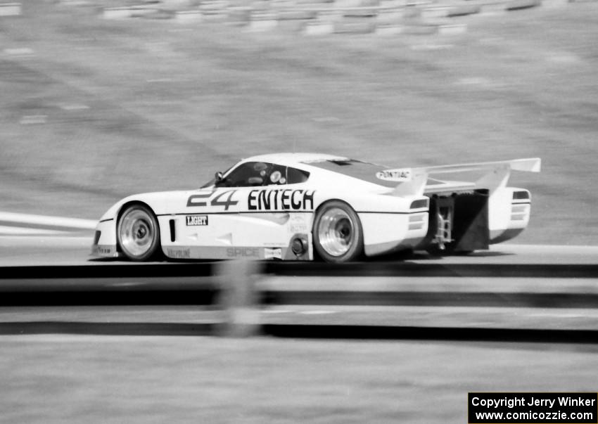 Chip Ganassi /David Sears Spice SE86CL Pontiac Fiero GTP (Lights)