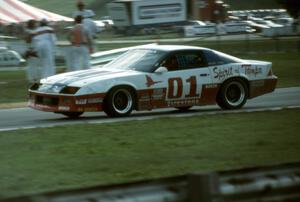 Joe Varde / Don Wallace Chevy Camaro