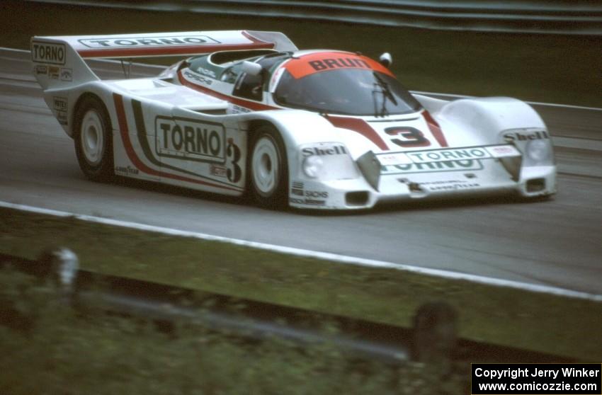 Oscar Larrauri's Porsche 962