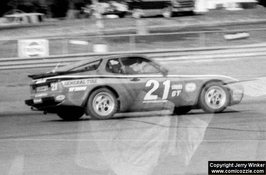 Fred Baker's Showroom Stock GT Porsche 944 Turbo