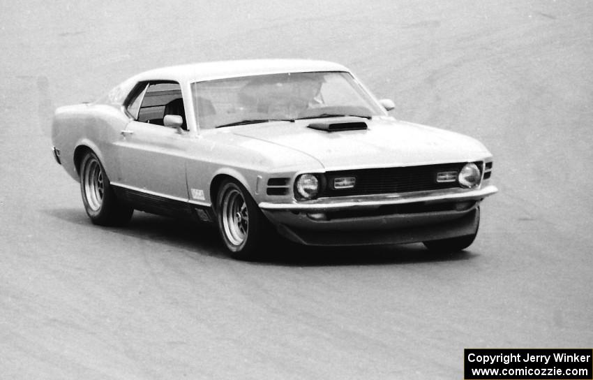 Ray Bowden's Ford Mustang Boss 302 at Raceway Park