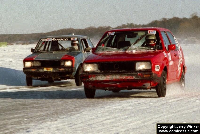 Jerry Janssen / Clint Smith VW GTI battles the Dick Nordby / Jerry Melby VW Rabbit