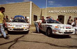 The Hyundai Tiburons of Paul Choinere / Jeff Becker (L) and Noel Lawler / Charles Bradley (R)