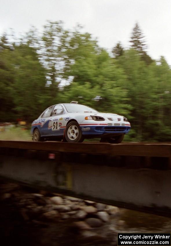 Doug Shepherd / Ralph Beckman Hyundai Elantra View on the last bridge on SS4 (East Town E.)