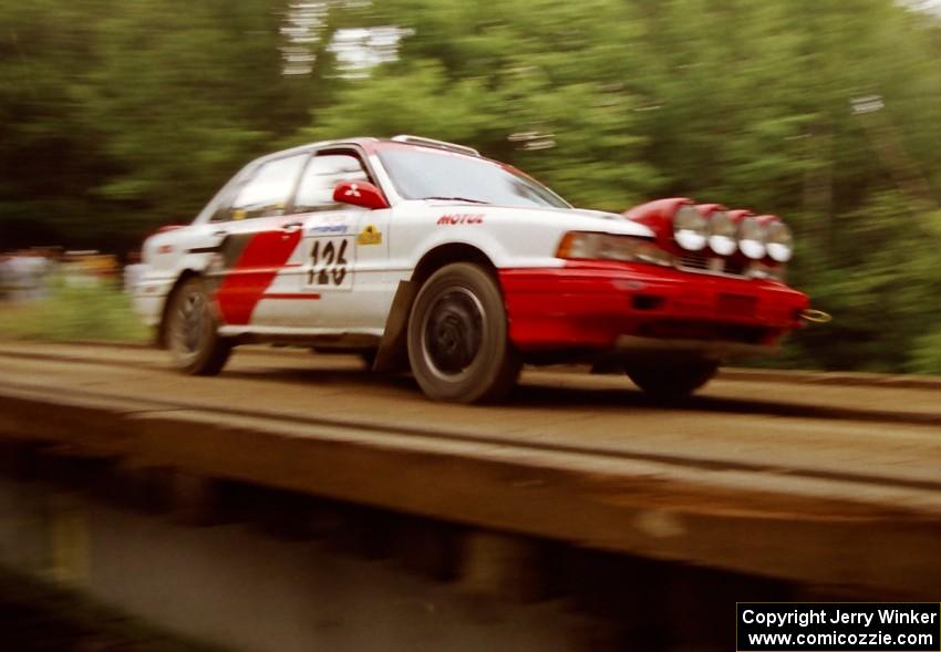 Arthur Wojcik / Chuck Cox Mitsubishi Galant VR-4 on SS4 (East Town E.)