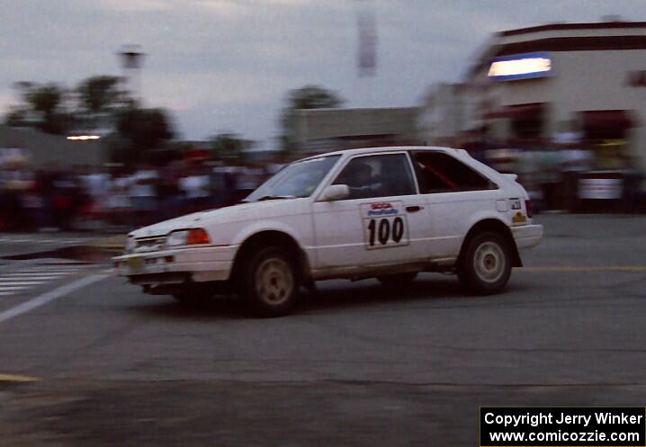 Donal Mulleady / Eoin McGeough Mazda 323GTX on SS10 (In Town)